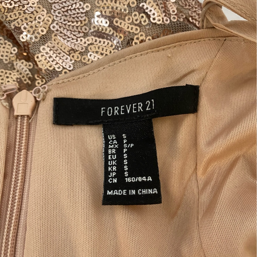 Rose‎ gold sequin mini dress, forever 21, size small, adjustable straps, pink - Picture 15 of 16